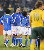 Japan lose 2-1 to Australia in World Cup q'fier