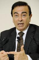 Ghosn cautions shareholders financial crisis not fully over