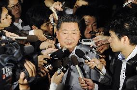 LDP's Nakagawa reiterates demand for Aso to step down