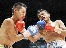 Roman Gonzales defends WBA minimumweight title