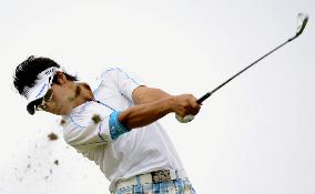 Japan's Ishikawa starts British Open