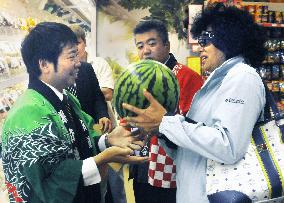 Japanese watermelons prove popular in Russian city