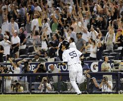 H. Matsui blasts game-winning homer