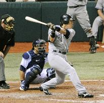 H. Matsui belts 2 RBI hits vs Rays