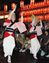 Summer 'Awaodori' dancing fever grips Tokyo young people