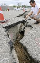 Port damaged by Shizuoka quake