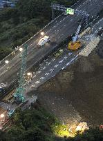 Restoration of quake-hit Tomei Expressway underway