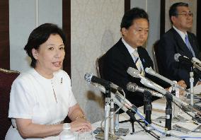 Ex-Foreign Minister Tanaka to join DPJ