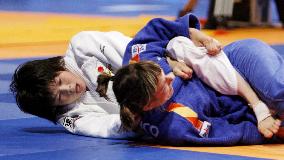 Fukumi wins gold at judo worlds