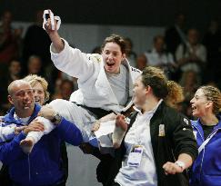 Netherlands' Verkerk wins gold at 78-kg at judo worlds