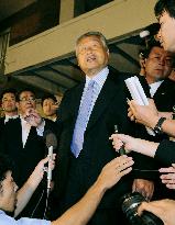 Ex-PM Mori wins narrow victory