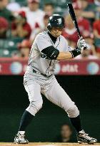 Ichiro goes hitless vs Angels