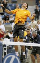 Djokovic advances to semifinals at U.S. Open tennis