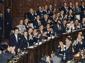 DPJ President Hatoyama elected as Japan's new premier