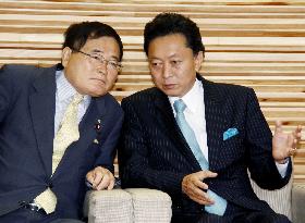 Hatoyama talks with Kamei
