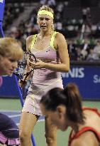 Sharapova wins Toray title as Jankovic retires