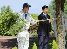 Crown prince attends tree planting festival in Nagasaki