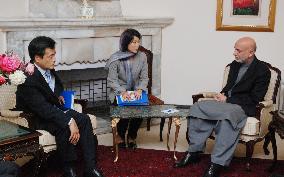 Okada meets with Karzai in Kabul