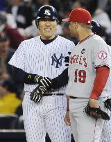 Matsui helps Yankees to 1st win in ALCS