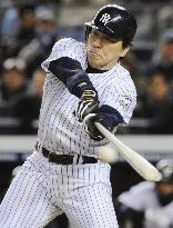 Matsui helps Yankees to 1st win in ALCS