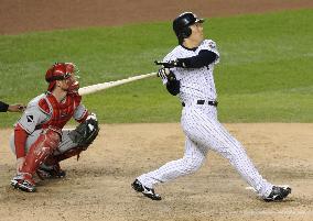H. Matsui singles, Yankees improve to 2-0 in ALCS