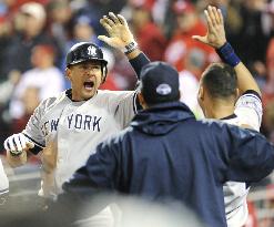 Yankees beat Phillies 7-4 in Game 4 of World Series