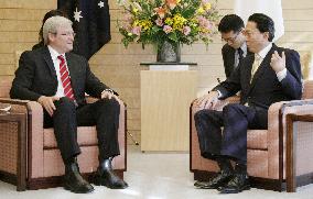 Japanese and Australian prime ministers hold talks in Tokyo