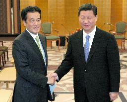 Okada, Chinese Vice President Xi meet