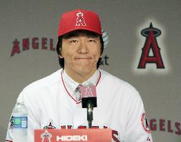 Matsui introduced as Angels player