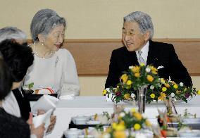 Emperor Akihito celebrates 76th birthday