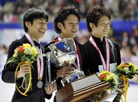 Takahashi wins Japan national figure skating championships