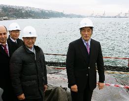 Japan foreign minister visits Bosporus Straits