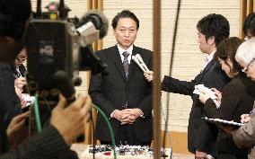 Fujii tells Hatoyama he wants to resign due to poor health