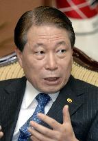 S. Korea foreign minister urges 'harmonious' Futemma settlement