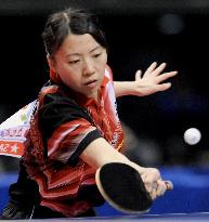 Wang wins 1st national title, Hirano falls in semis
