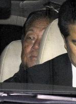 Ozawa ready to submit to questioning by prosecutors