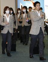 Japan's 1st batch of athletes arrive in Vancouver for Olympics