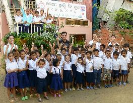 Cambodian school adopting Japanese method enjoys popularity