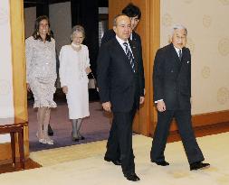 Mexico president meets with Japan emperor