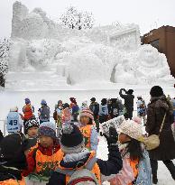 Animal statues at Japan snow festival