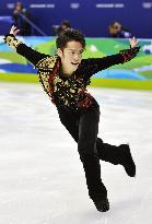 Japan's Takahashi finishes 3rd in men's short program