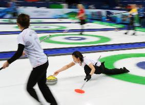 Japan defeats U.S. in women's curling