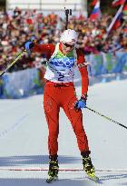 Berger wins gold in women's 15km individual biathlon