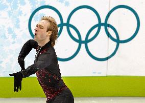 Plushenko wins silver at Vancouver Olympics