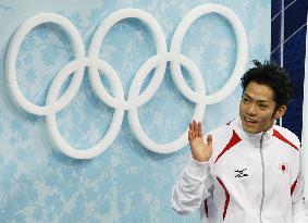 Takahashi wins bronze medal in men's figure skating
