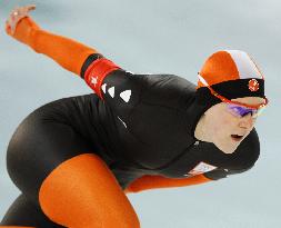 Wust wins gold in women's 1,500m speed skating