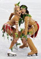 Russia's Domnina, Shabalin 3rd in original dance of ice dance