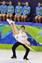 Virtue-Moir pair win in Olympics ice dance event