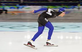 S. Korea's Lee wins 10,000m speed skating