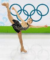 Kim Yu Na tops in short program